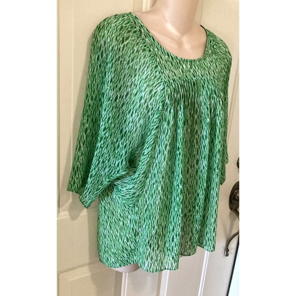 Michael Kors Green & White 3/4 Sleeve Tunic Pullover Top Women's Size Medium - Picture 4 of 6